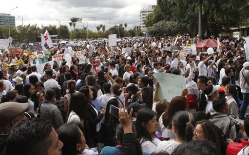 Iglesias y comunidad en general marcharon en defensa de la familia y las buenas costumbres