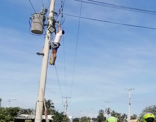 Capturado en flagrancia por manipulación de redes en Puebloviejo