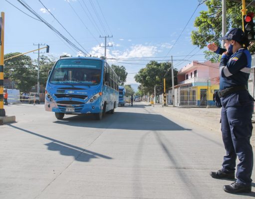 Habilitada calzada sur de la 30 para tránsito en contraflujo