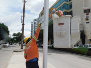 optimizan el alumbrado público con mantenimientos en la avenida del Ferrocarril