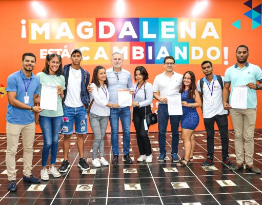 ‘Principio de acuerdo’ entre Gobernación y estudiantes de Infotep para financiar sus estudios