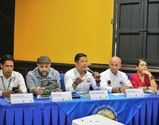 “Un libro puede salvar vidas y transformar realidades”: Rector Pablo Vera
