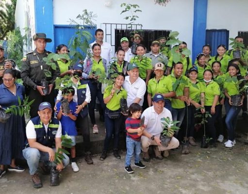 CORPAMAG, celebró el Día del Árbol, sembrando especies nativas en varios municipios