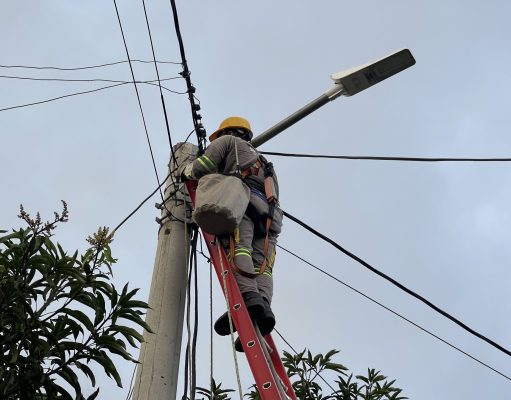 Alumbrado público de ESSMAR realiza mantenimiento de luminarias en 40 barrios
