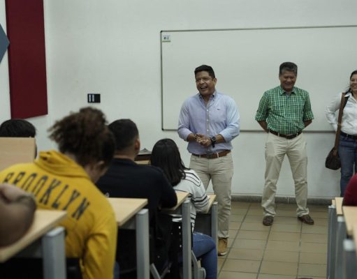 Con nuevos retos, Rector acompaña inicio de clases en UNIMAGDALENA