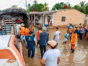 Gobernación entrega ayuda a afectados por las lluvias