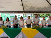 Cortrabam y Unibán Fundación entregan cancha multifuncional en Zona Bananera