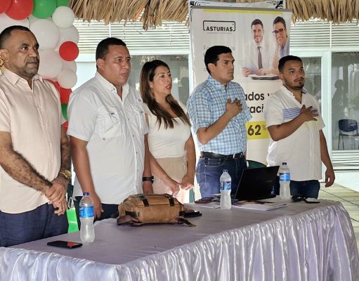 San Sebastián/ Administración Bordeth entregó becas de estudios superiores a bachilleres del Municipio