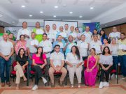 Estudiantes de UNIMAGDALENA enseñan inglés a taxistas de Santa Marta