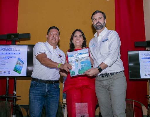 ‘Santa Marta, Cinco Siglos de Historia’: el libro que UNIMAGDALENA y CamComercio entregan a la ciudad