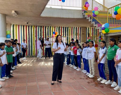 Gobierno de Carlos Pinedo amplía cobertura en el sector oficial