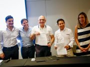 Alcaldía y Fontur firman proyecto para la construcción de seis muelles turísticos