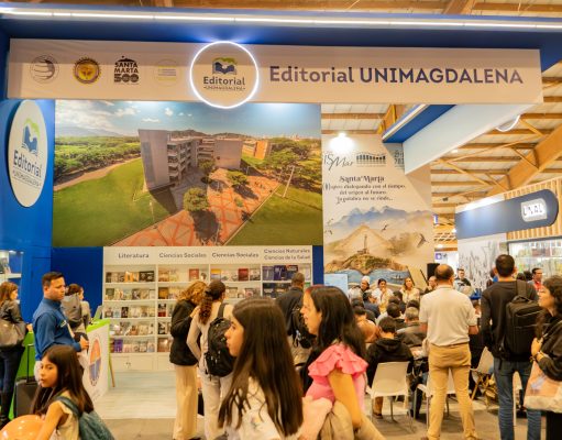 Exitosa acogida del stand de UNIMAGDALENA en la FILBo 2025