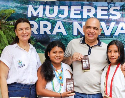 Alcaldía realiza Sexta Vitrina de Empoderamiento ‘Lienzo de Mujer’