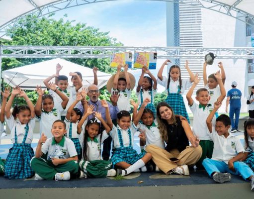 “Estamos agradecidos por participar en la mejor feria del libro del Caribe”: Escritores