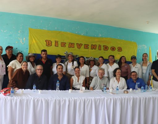 Fyffes, Albert Heijn y Banasan transforman las viviendas de 312 familias