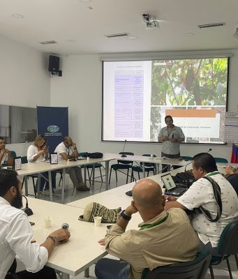 CORPAMAG y PROCAT formulan Plan de Manejo para Conservación de La Lora Serrana