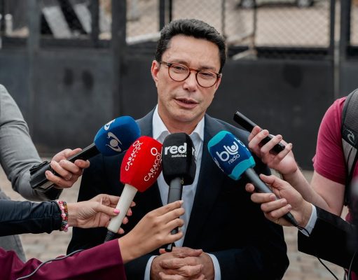 “Nuestro progresismo es coherente, mientras Petro divide a la izquierda al aliarse con Centro Democrático y Cambio Radical”: Caicedo