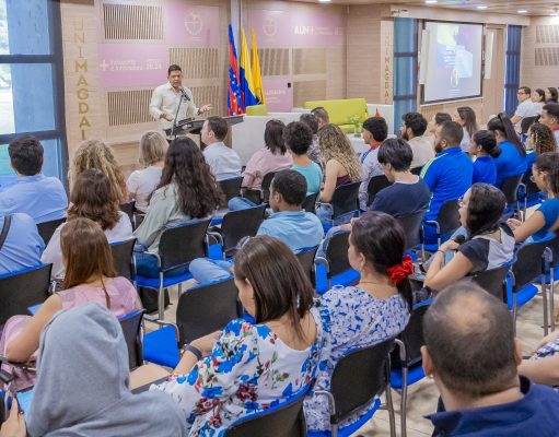 UNIMAGDALENA cerró la Cátedra de Paz 2025 con diálogo internacional sobre Colombia e Indonesia