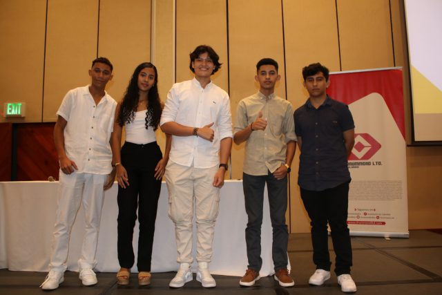 Ceremonia de entrega de Becas Drummond Magdalena 2025_Foto de archivo