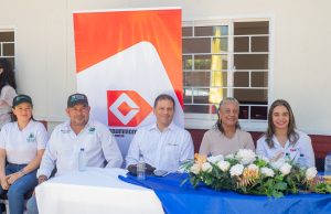 Zona Bananera/ Drummond y Fenoco entregan nuevas aulas escolares en Guamachito