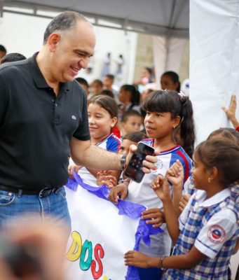 Alcaldía reactiva la estrategia “Dale Like a la Vida” desde la IED Magdalena