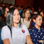 Esta actividad se cumplió en el Teatro Santa Marta y contó con la participación de estudiantes de las 73 instituciones oficiales, establecimientos y colegios privados (1)