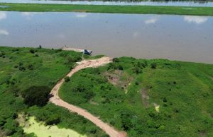 CORPAMAG adopta medidas provisionales del punto fluvial en el KM 3.5 de la vía Salamina-Guaimaro