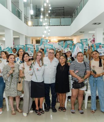 Mujeres líderes de Santa Marta respaldan el proyecto político de Hernando Guida