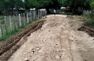 Pivijay /Alcaldía avanza en recuperación vial de tramos claves, impulsando desarrollo rural