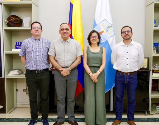 Reunión del alcalde Pinedo y viceministra Ruth Quevedo, ratifica solución de agua para Santa Marta