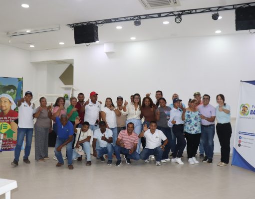 Sector bananero impulsa buenas prácticas laborales con formación a pequeños productores