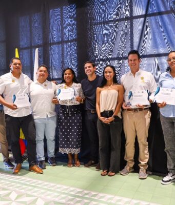 Alcaldía exalta compromiso por el cuidado y ordenamiento de playas