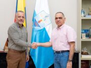 Alcalde Carlos Pinedo posesiona a David Millán como gerente de la Essmar