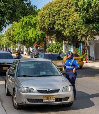 Alcaldía Distrital otorga descuentos a morosos por multas de tránsito