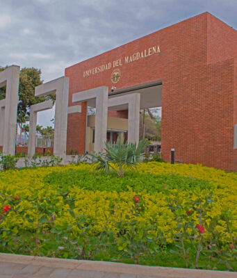 Comunicado a la comunidad universitaria y a la opinión pública