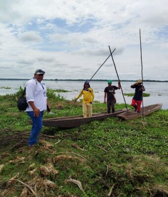 CORPAMAG realizó inspección ante reporte de mortandad de peces en la ciénaga de Tesca